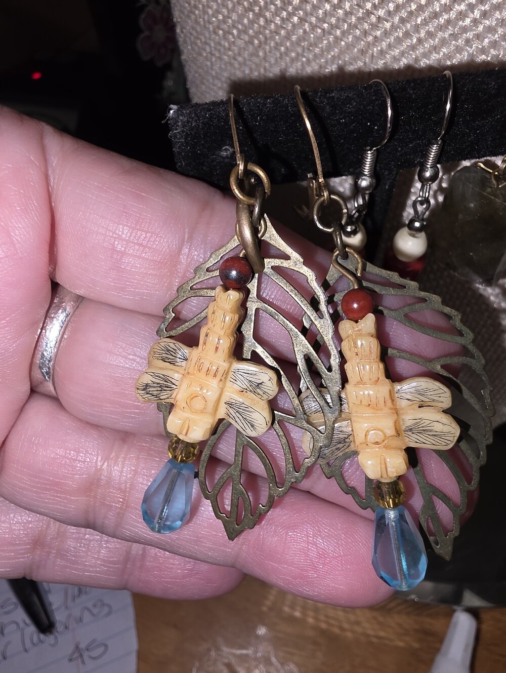 Artisan 3 Sets 1 Bone Dragonfly 1 Bone Glass 1 Labradorite Pierced Earrings - Picture 4 of 5